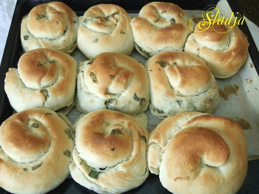 Pužići sa blitvom ili spanaćem - Slađana Šćekić - Recepti i Kuvar online